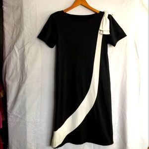 VTG 80’s CMcE Black and White Knit Dress